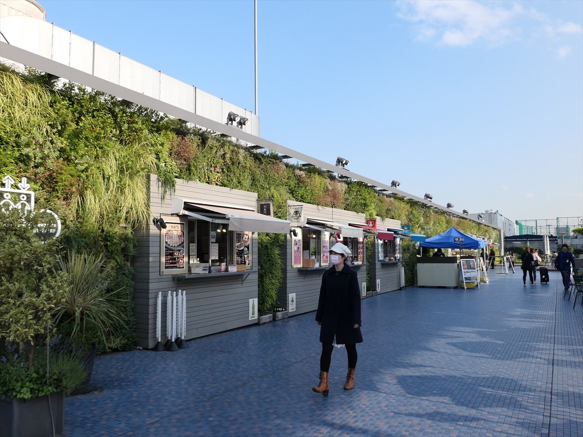 池袋の穴場スポット 西武池袋屋上 食と緑の空中庭園 と 天空のビアテラス 東京ビアガーデン情報館 21年版 3 4月開始の春ビアガーデンも 人気の都内ビアガーデン ビアテラスを探そう