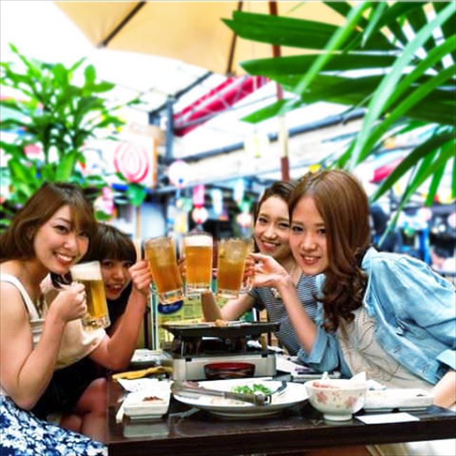 シュラスコbbqビアガーデン 天空テラス 新宿店 東京ビアガーデン情報館 21年版 3 4月開始の春ビアガーデンも 人気の都内ビアガーデン ビアテラスを探そう